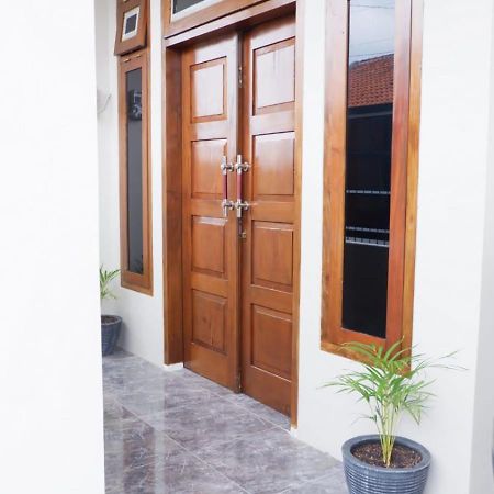 Villa Puncak Terang Giri  Exterior photo